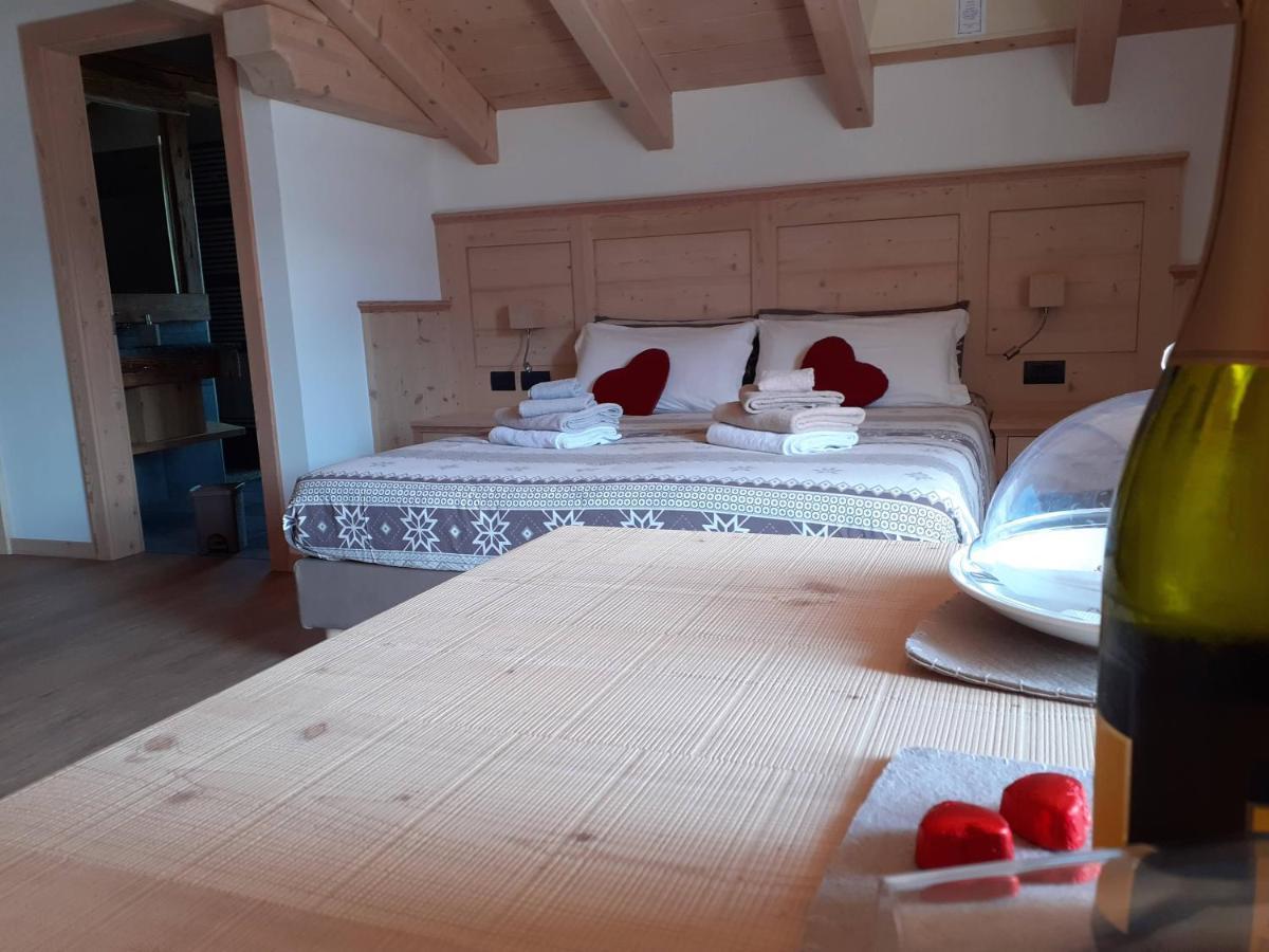 Bb Le Fontanelle Bed & Breakfast Carano  Bagian luar foto